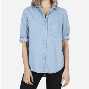 Everlane The Long Sleeve Light Denim Button Down Shirt